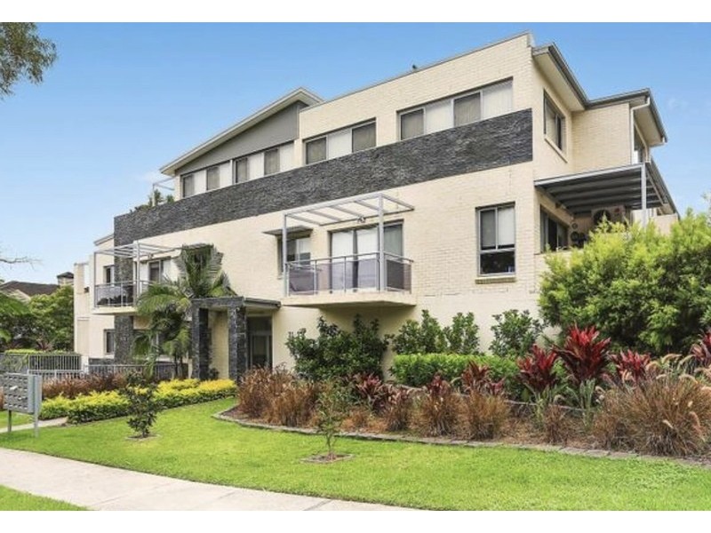 4/21-25 Gulliver Street, Brookvale NSW 2100