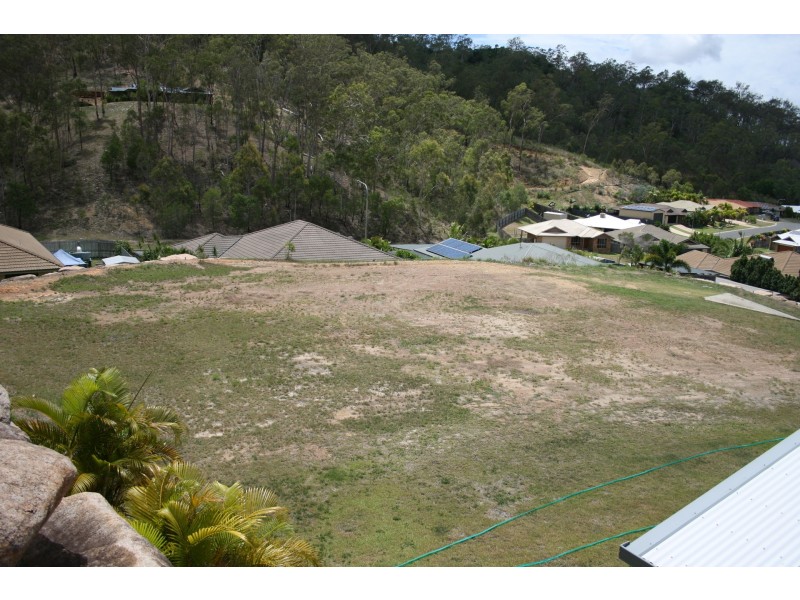 12 Scorpius Place, Telina QLD 4680