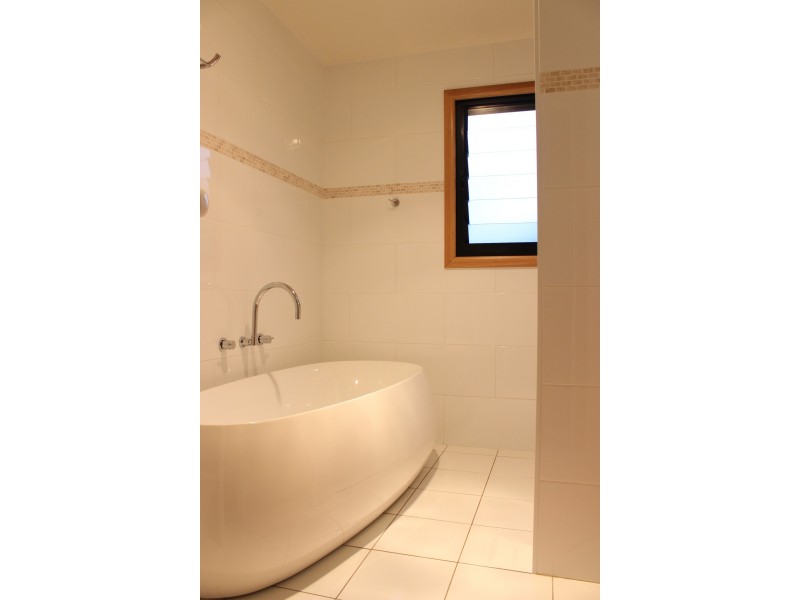 83 Leo Drive, Narrawallee NSW 2539