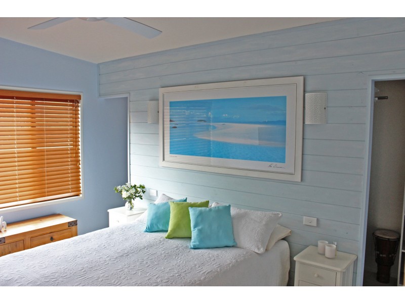 83 Leo Drive, Narrawallee NSW 2539