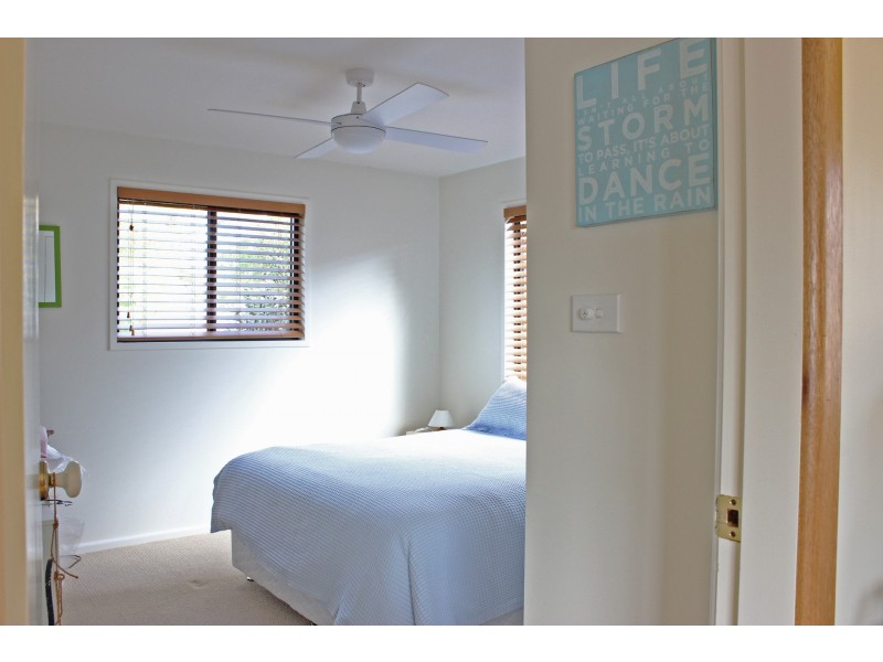 83 Leo Drive, Narrawallee NSW 2539