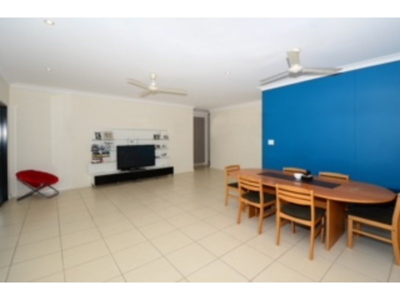 17 Catchlove Street, Rosebery NT 0832