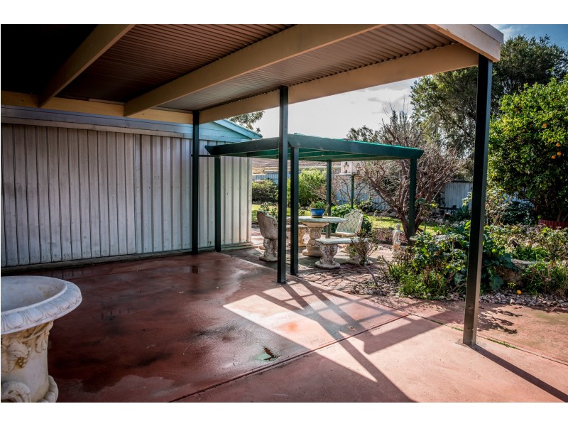 11 Edward Street, Ottoway SA 5013