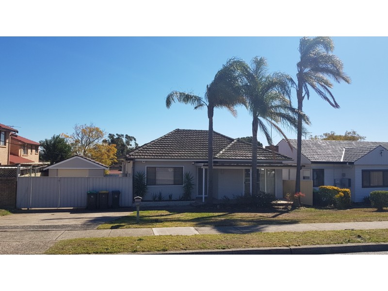 163 Waminda Avenue, Campbelltown NSW 2560