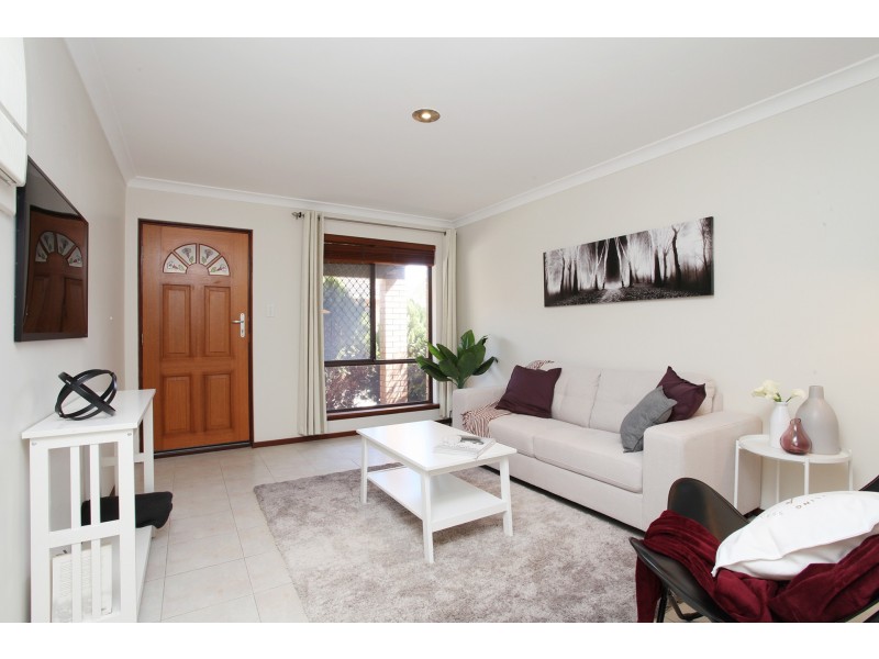 7/11 Moldavia Street, Tuart Hill WA 6060