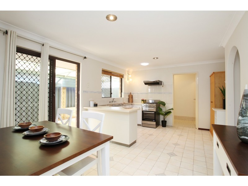 7/11 Moldavia Street, Tuart Hill WA 6060