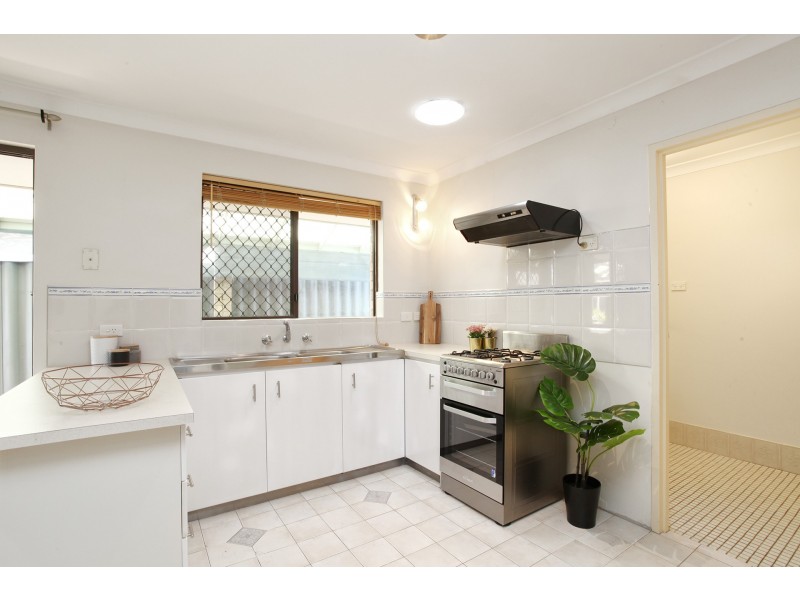 7/11 Moldavia Street, Tuart Hill WA 6060