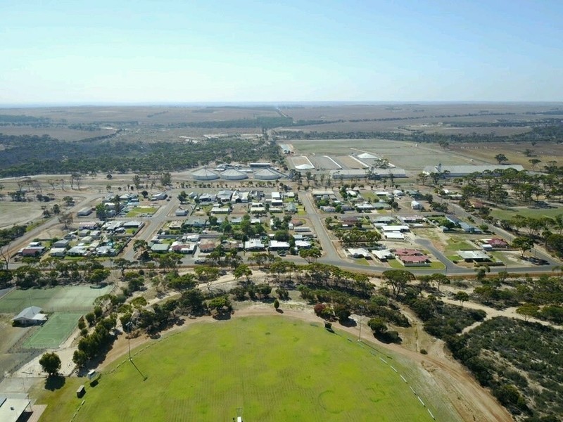 4 Richmond Street, Nyabing WA 6341