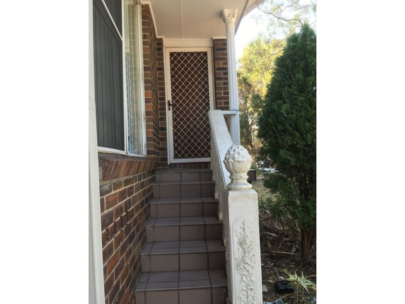 8 Breakfast Road, Marayong NSW 2148