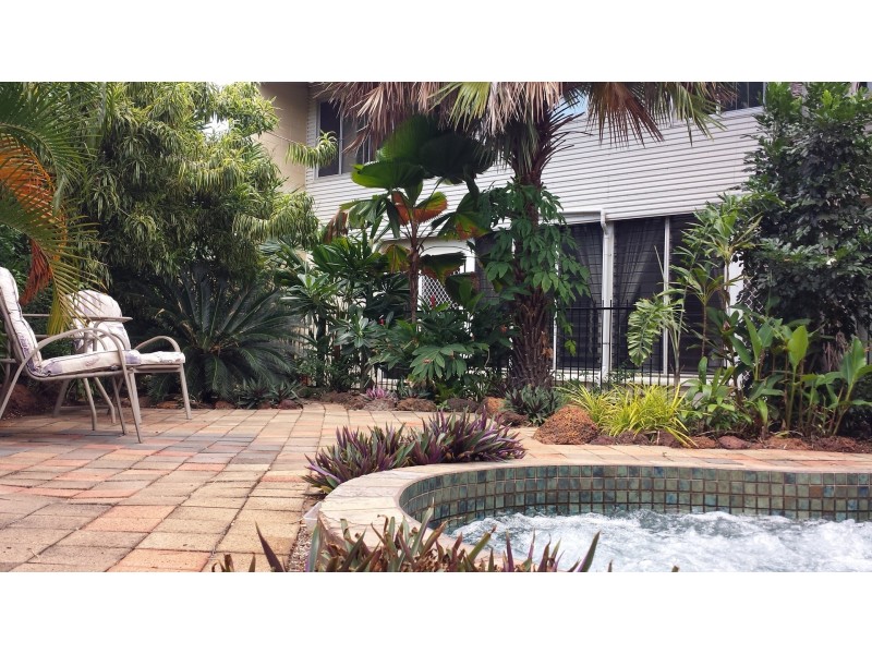 16 Wearing Crescent, Karama NT 0812