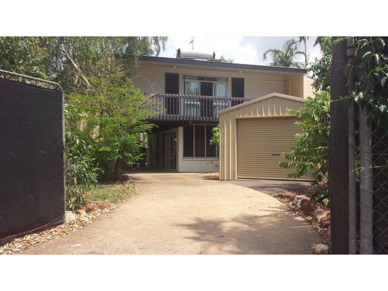 16 Wearing Crescent, Karama NT 0812