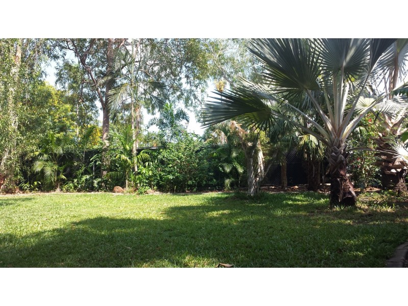 16 Wearing Crescent, Karama NT 0812