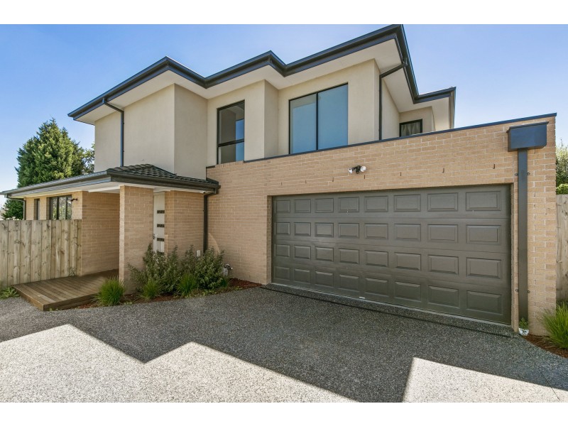 2/347 Springfield Road, Nunawading VIC 3131