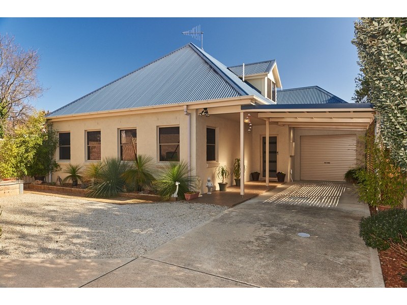 115 Peel Street, Bathurst NSW 2795