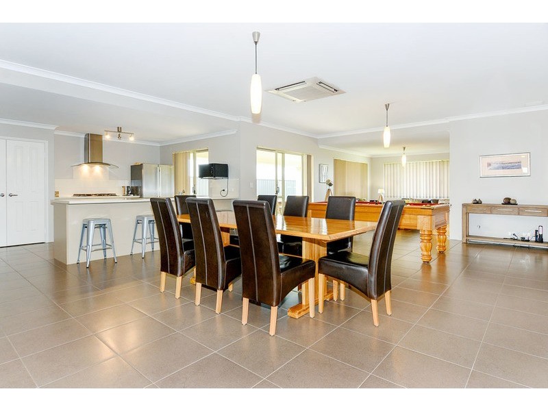 74 Barnes Avenue, Australind WA 6233