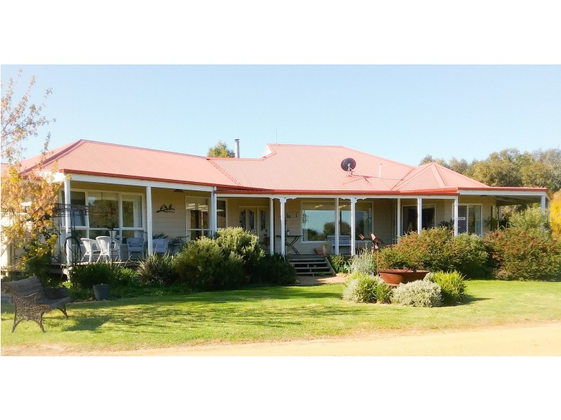363 Stapledons Road, Dadswells Bridge VIC 3385