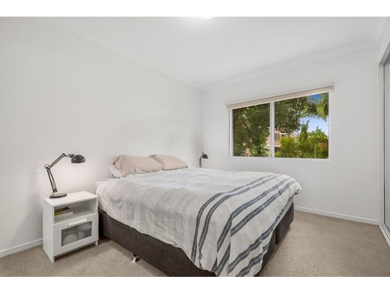 4/26 Crump Street, Holland Park West QLD 4121