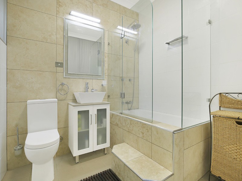 24/225 Princes Highway, Corrimal NSW 2518