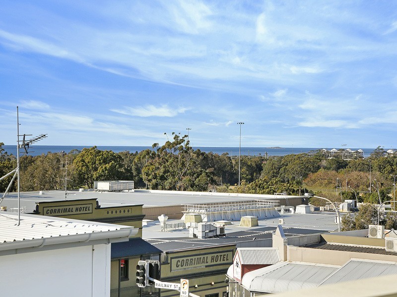 24/225 Princes Highway, Corrimal NSW 2518