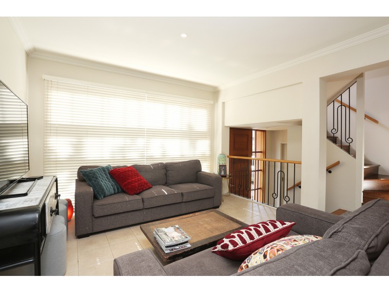 33/20 Fairway Drive, Clear Island Waters QLD 4226