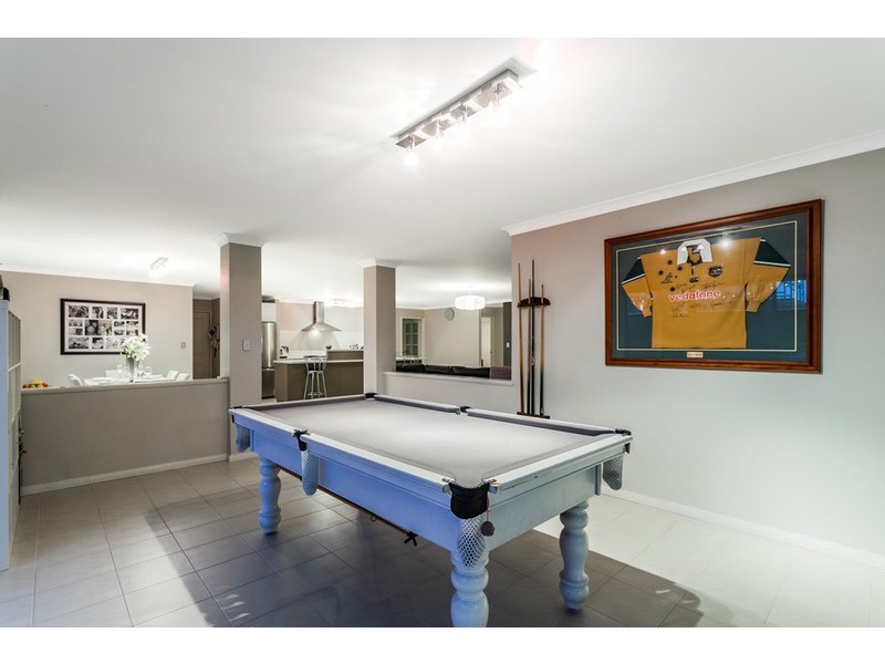 19 Adriana Way, Halls Head WA 6210