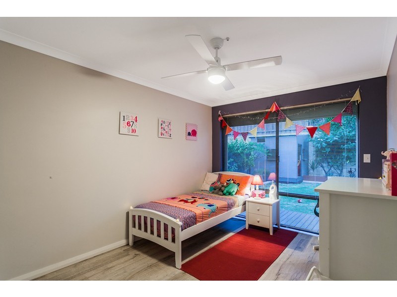 19 Adriana Way, Halls Head WA 6210