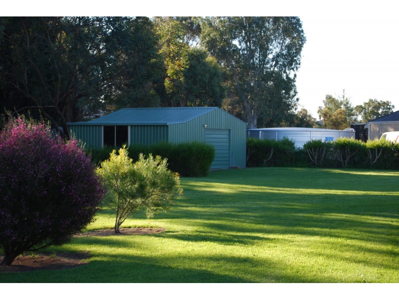 19 Housden Close, Muchea WA 6501