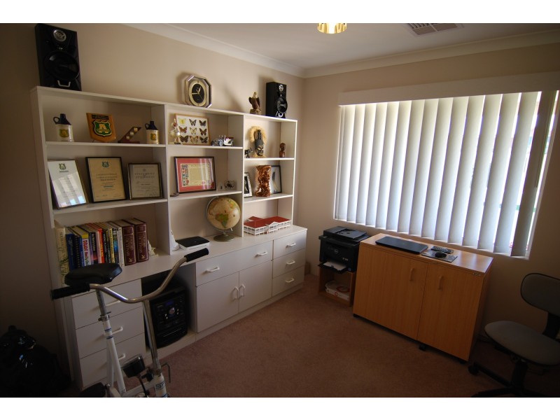 19 Housden Close, Muchea WA 6501