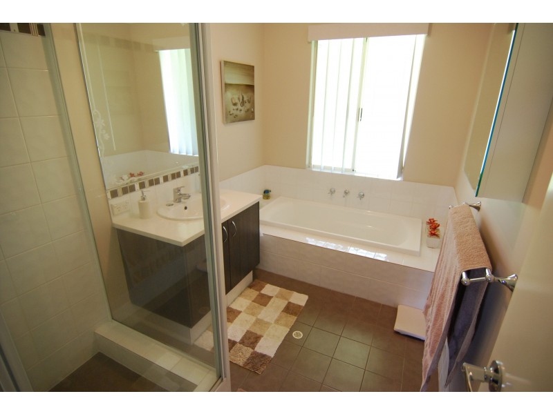 19 Housden Close, Muchea WA 6501