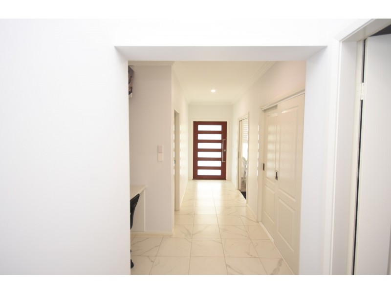 5 Graza Avenue, Dubbo NSW 2830