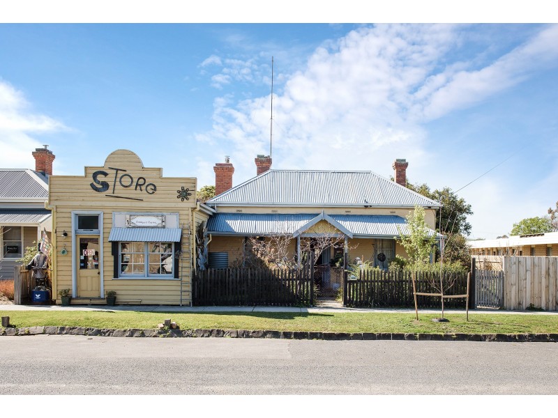 129 Commercial Road, Yarram VIC 3971