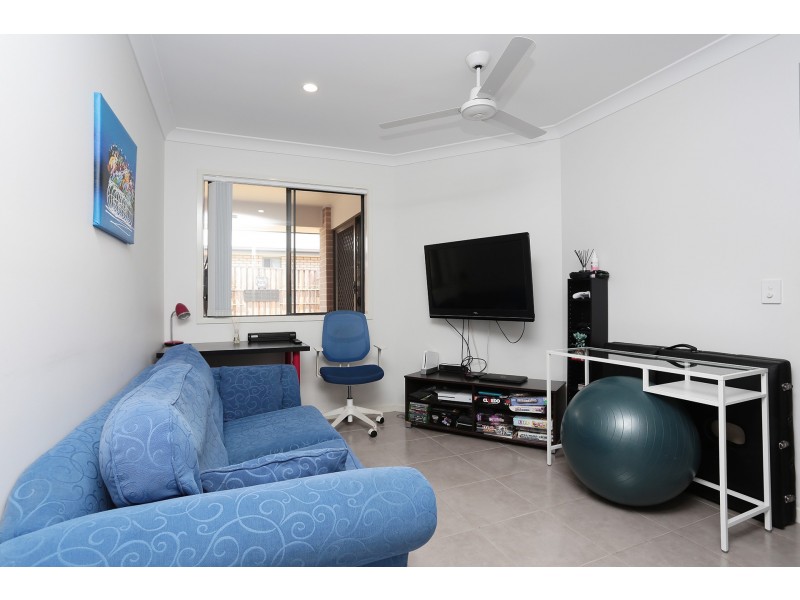 32 Joyce Street, Karalee QLD 4306