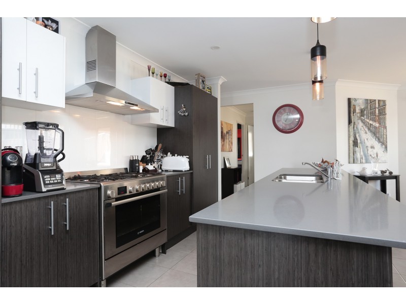 32 Joyce Street, Karalee QLD 4306