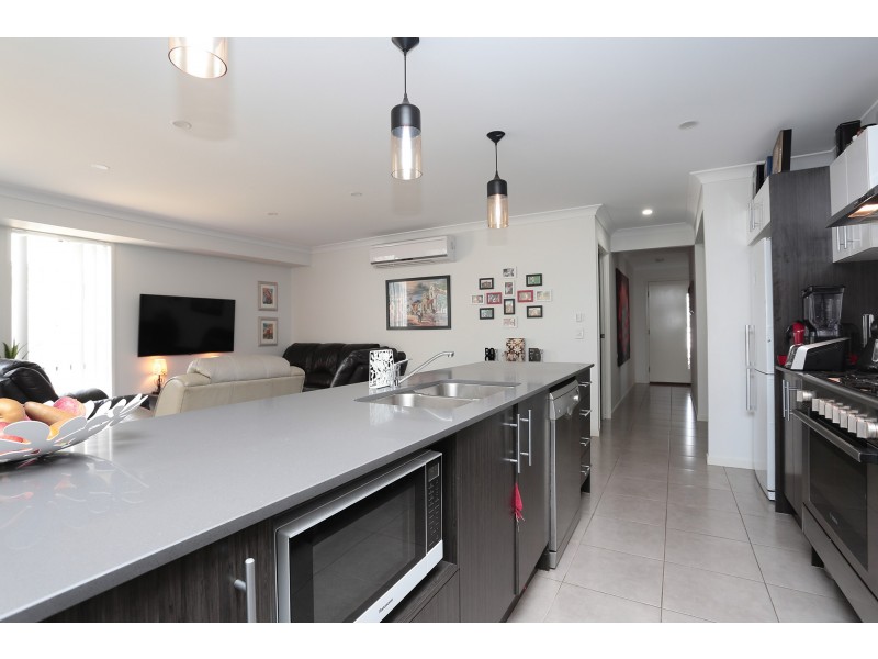 32 Joyce Street, Karalee QLD 4306