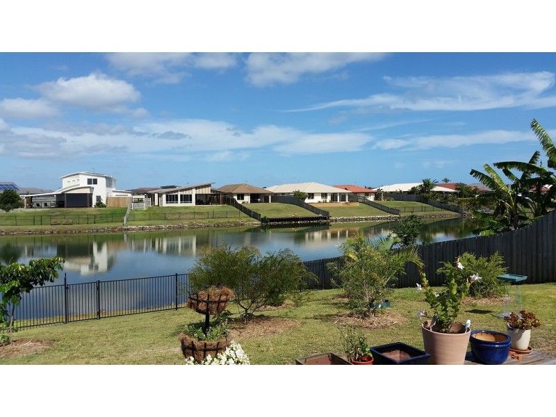25 Lady Nelson Drive, Eli Waters QLD 4655