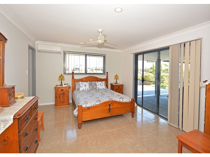 25 Lady Nelson Drive, Eli Waters QLD 4655