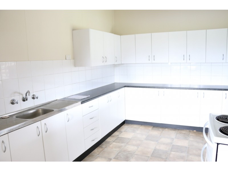 15 Ash Street, Cessnock NSW 2325