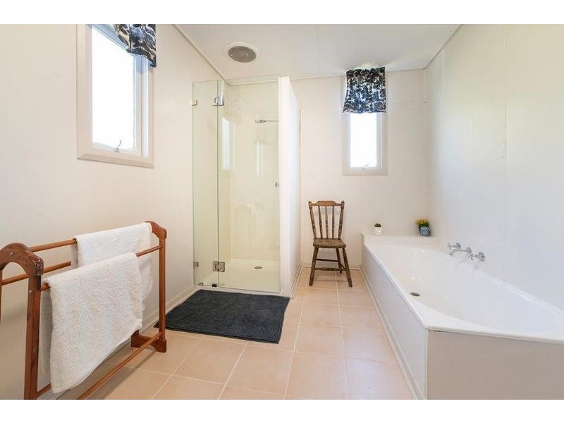 118 Burrong Basin Road, Black Range VIC 3381