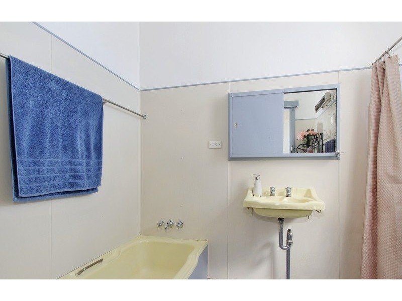 74 Canambe Street, Armidale NSW 2350