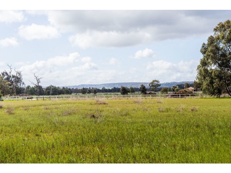 602 Utley Road, Serpentine WA 6125