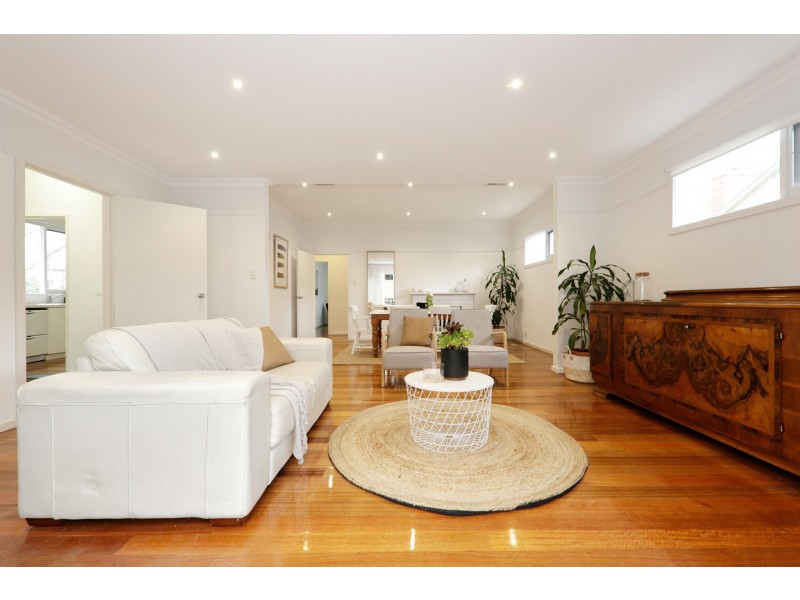 1/3 Cadorna Street, Box Hill South VIC 3128