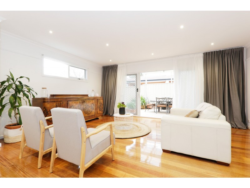 1/3 Cadorna Street, Box Hill South VIC 3128