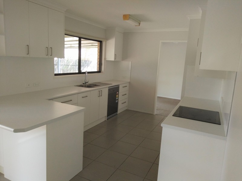 64 Port Street, Middle Park QLD 4074