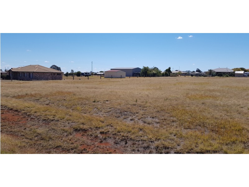 5-7 Premier Drive, Kingaroy QLD 4610