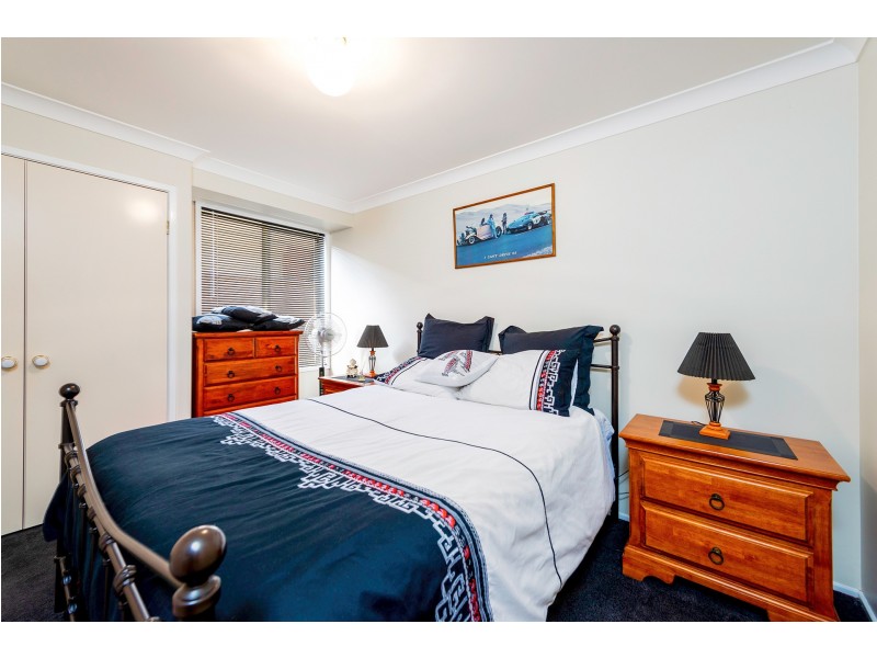 80 Yeramba Road, Summerland Point NSW 2259