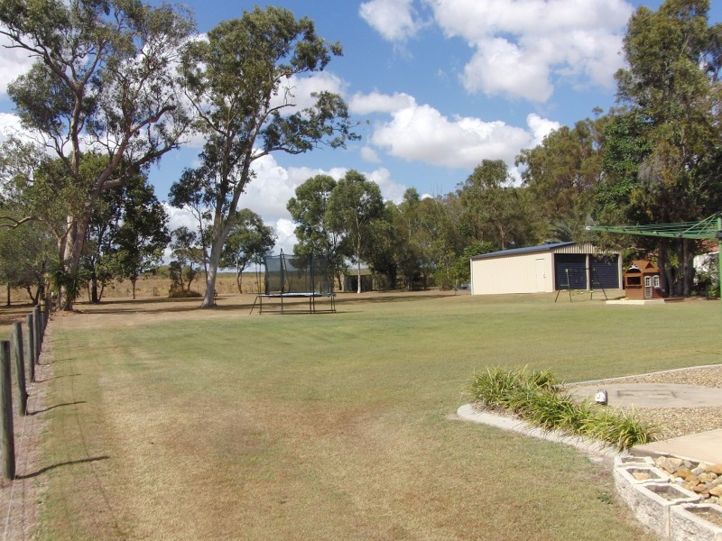 40 Arcadia Drive, Branyan QLD 4670