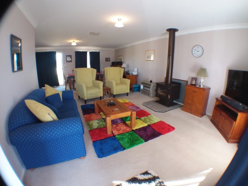 11 William Street, Old Junee NSW 2652