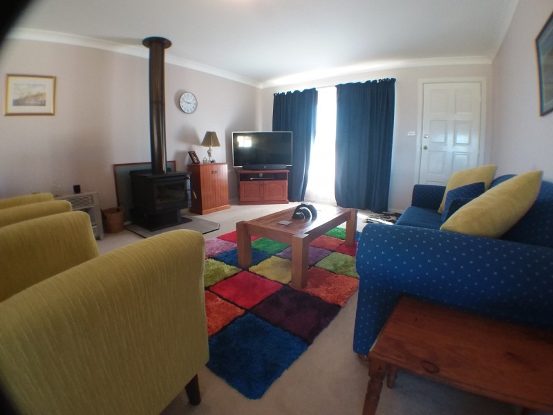 11 William Street, Old Junee NSW 2652