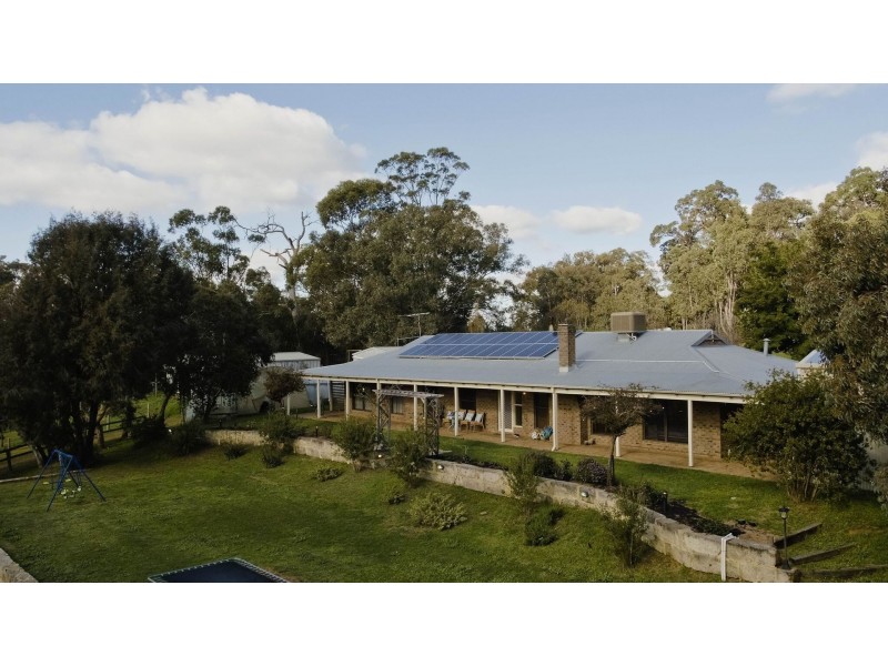 48 Waterford Drive, Gidgegannup WA 6083
