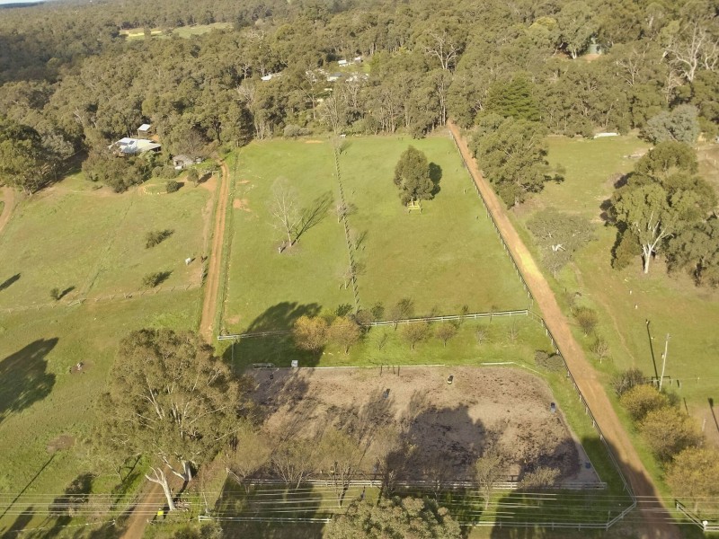 48 Waterford Drive, Gidgegannup WA 6083